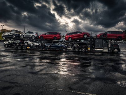 How Weather Conditions Impact Vehicle Shipping Across the USA